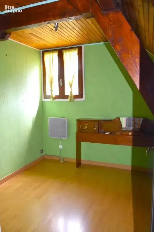 Maison 88 m² - 5 pièces  avec jardin et grange - photo 12