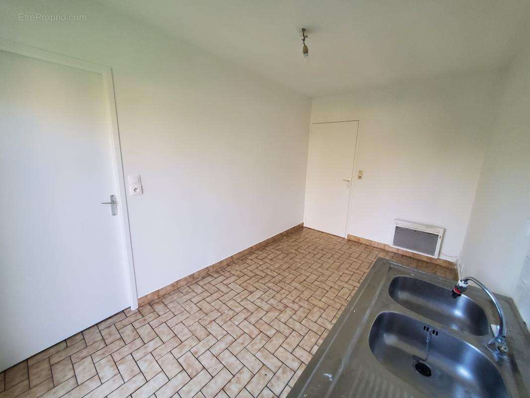 La meilleraye de bretagne - jolie maison t3 avec garage et jardin - photo 8
