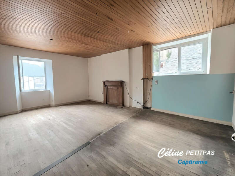 Appartement à MONTAUBAN-DE-BRETAGNE