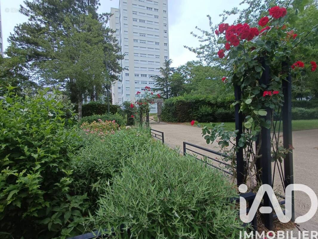 Photo 1 - Appartement à BONNEUIL-SUR-MARNE