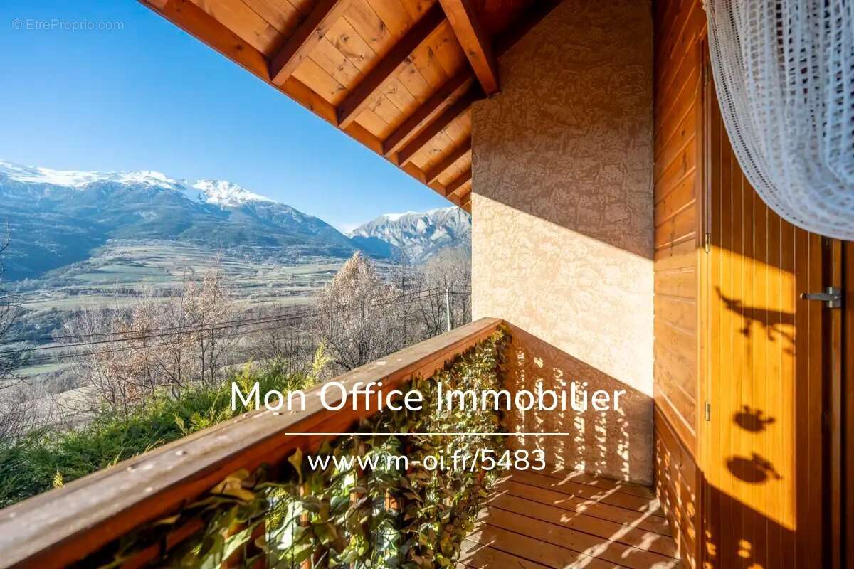 Maison à SAINT-ANDRE-D'EMBRUN