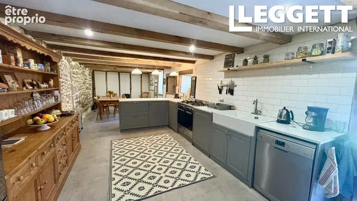 Une belle maison familiale en pierre de 2/3 chambres avec des caractéristiques originales et un gîte avec 2 ch - photo 2