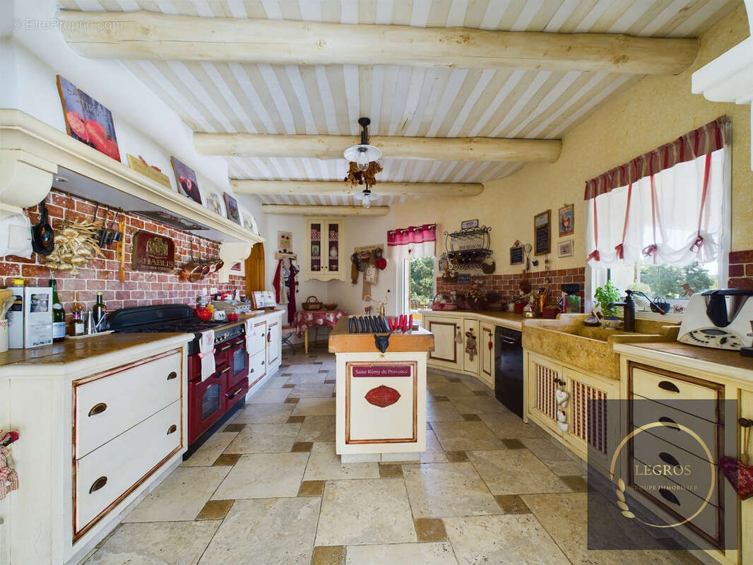 Maison à PLAN-D'ORGON