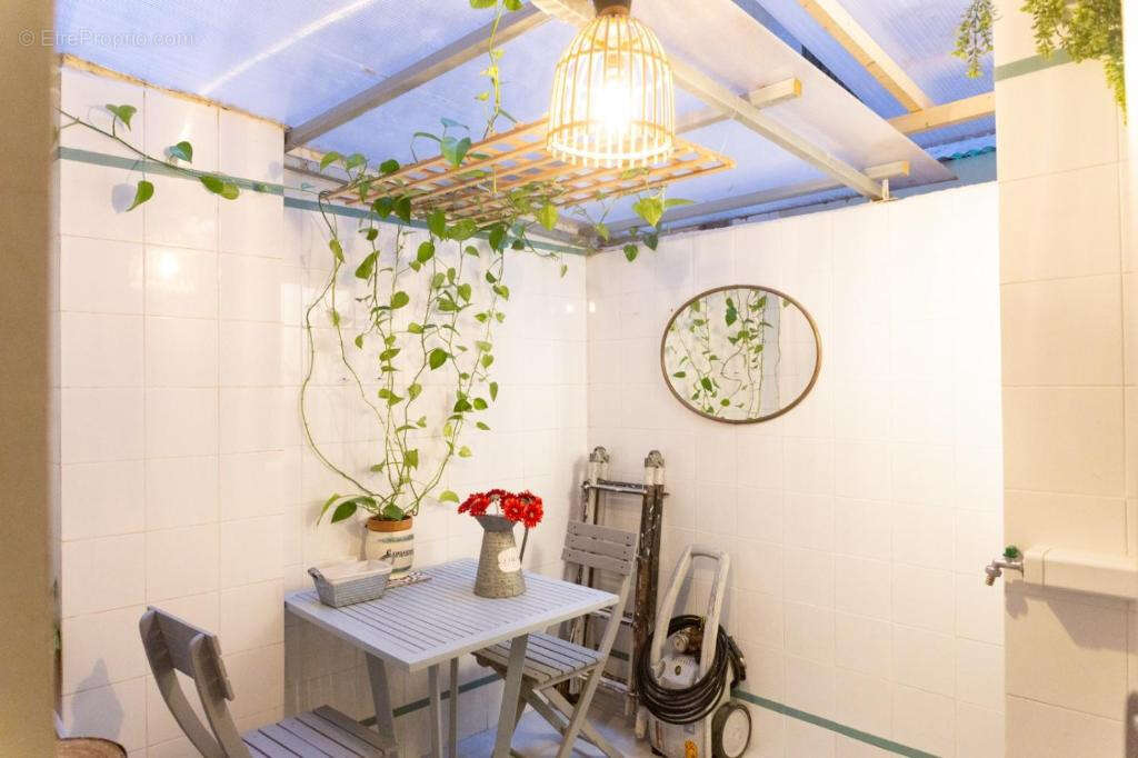 Appartement à AVERMES