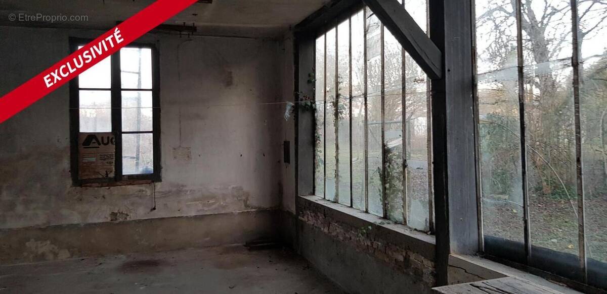 Maison à AIX-EN-OTHE