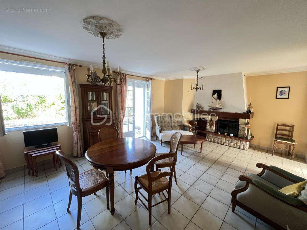 Maison à LES SORINIERES