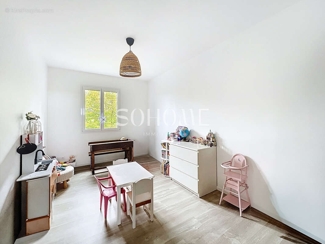 Maison à LES MAZURES