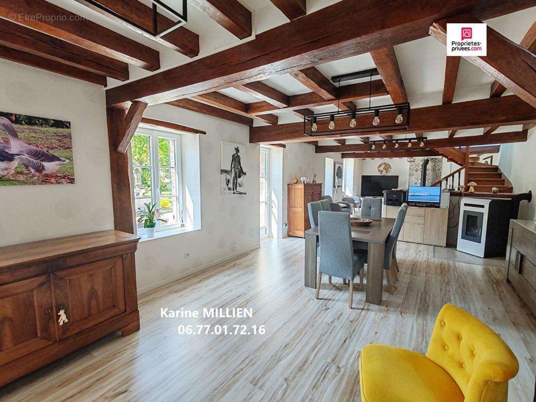 Maison à DAMPIERRE-SUR-AVRE