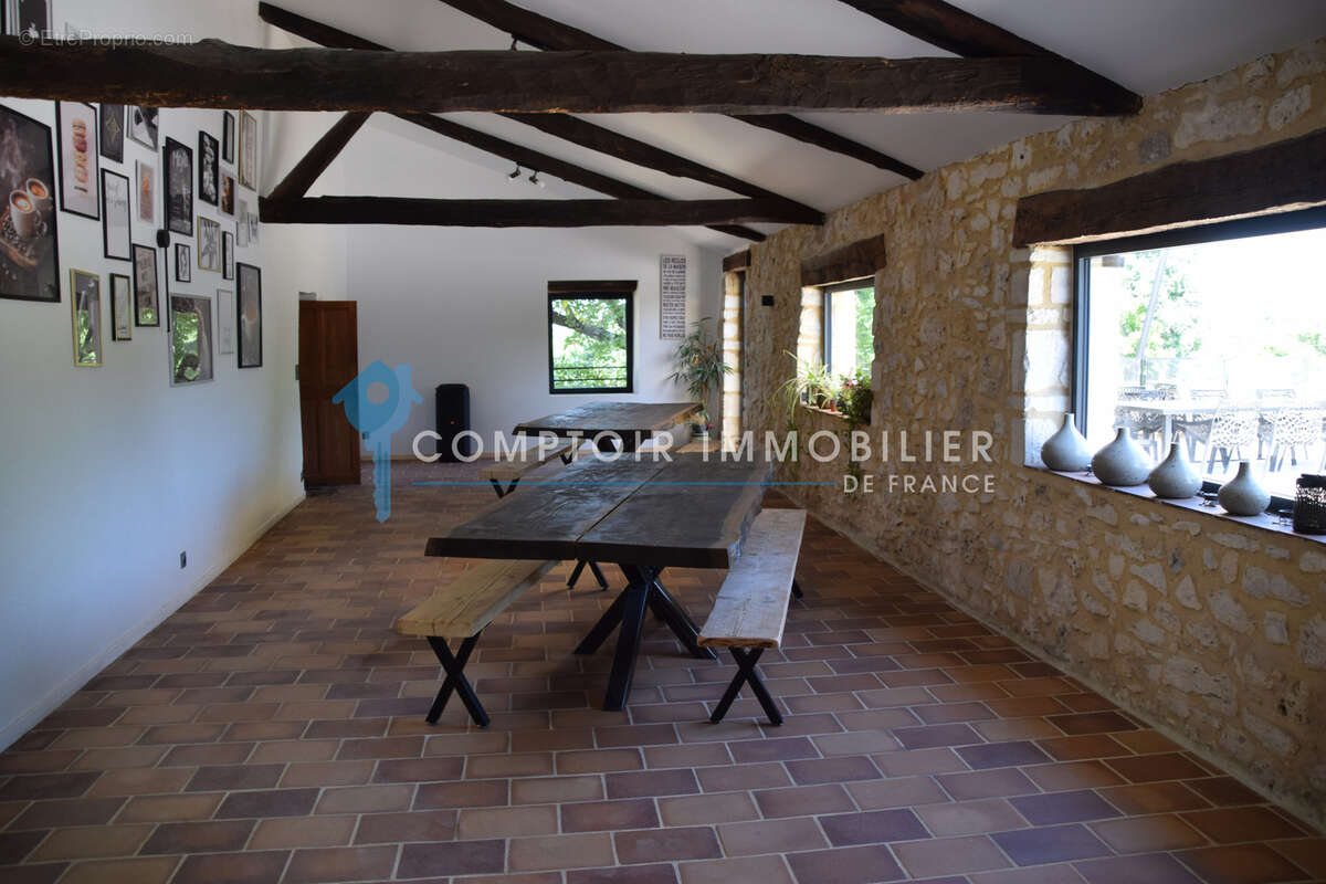 Maison à GOUDARGUES
