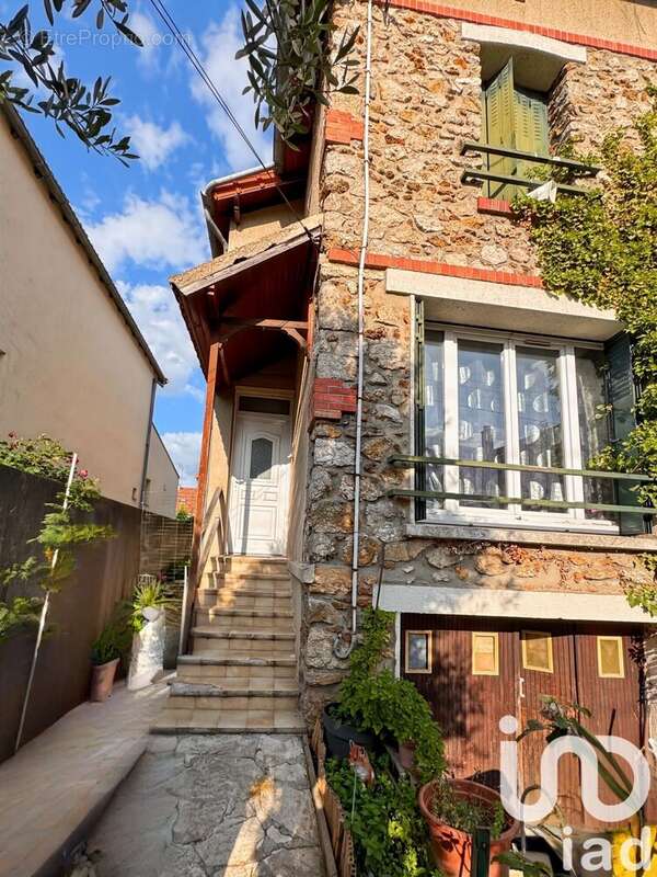 Photo 8 - Maison à VILLENEUVE-LE-ROI