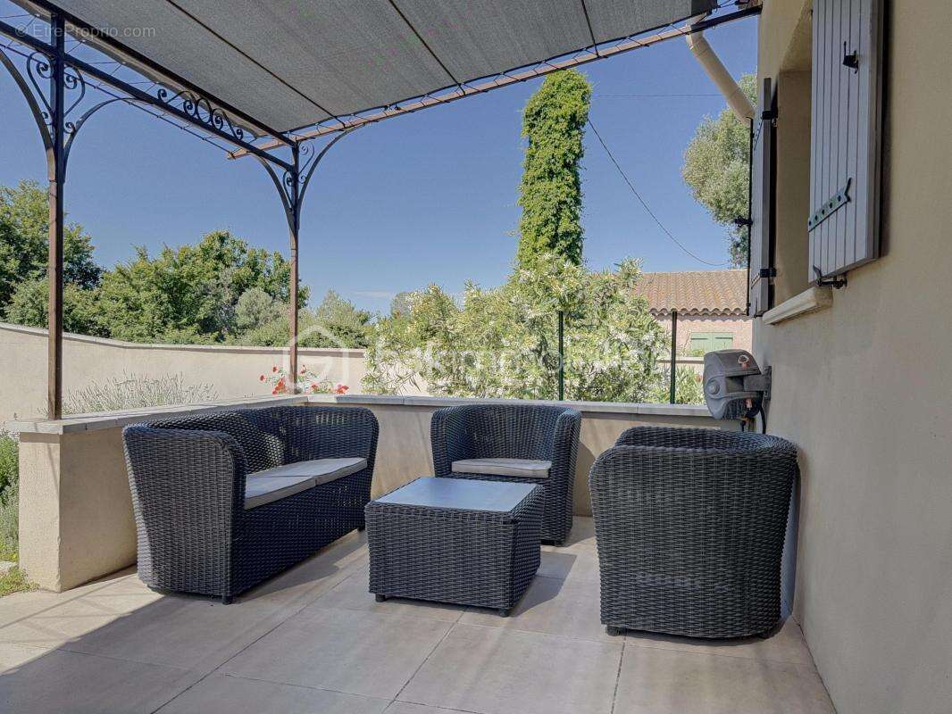 Maison à VEDENE