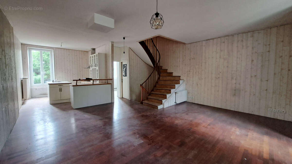 Appartement à PARTHENAY