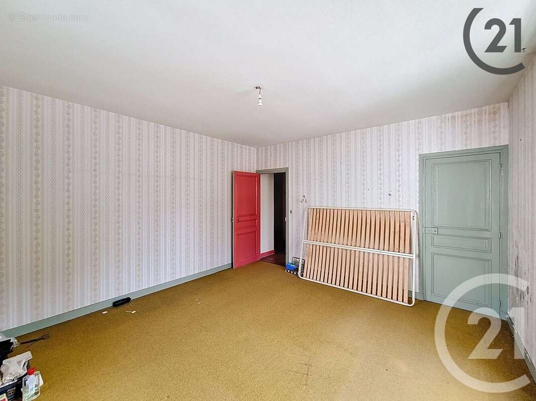 Maison à BRIE-COMTE-ROBERT