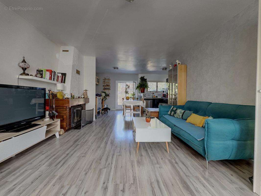 Maison à MARSANNAY-LA-COTE