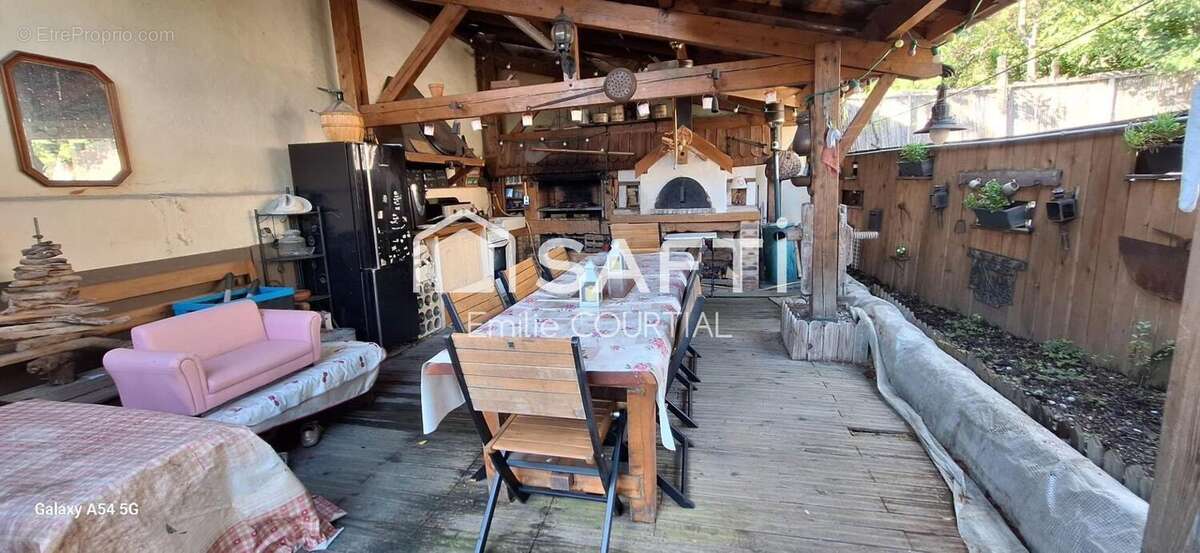 Photo 5 - Appartement à SAINT-MARTIN-DE-QUEYRIERES