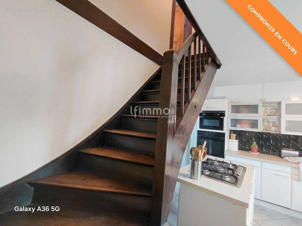 Maison des mines de 70m2 sur un terrain de 372m2 - photo 12