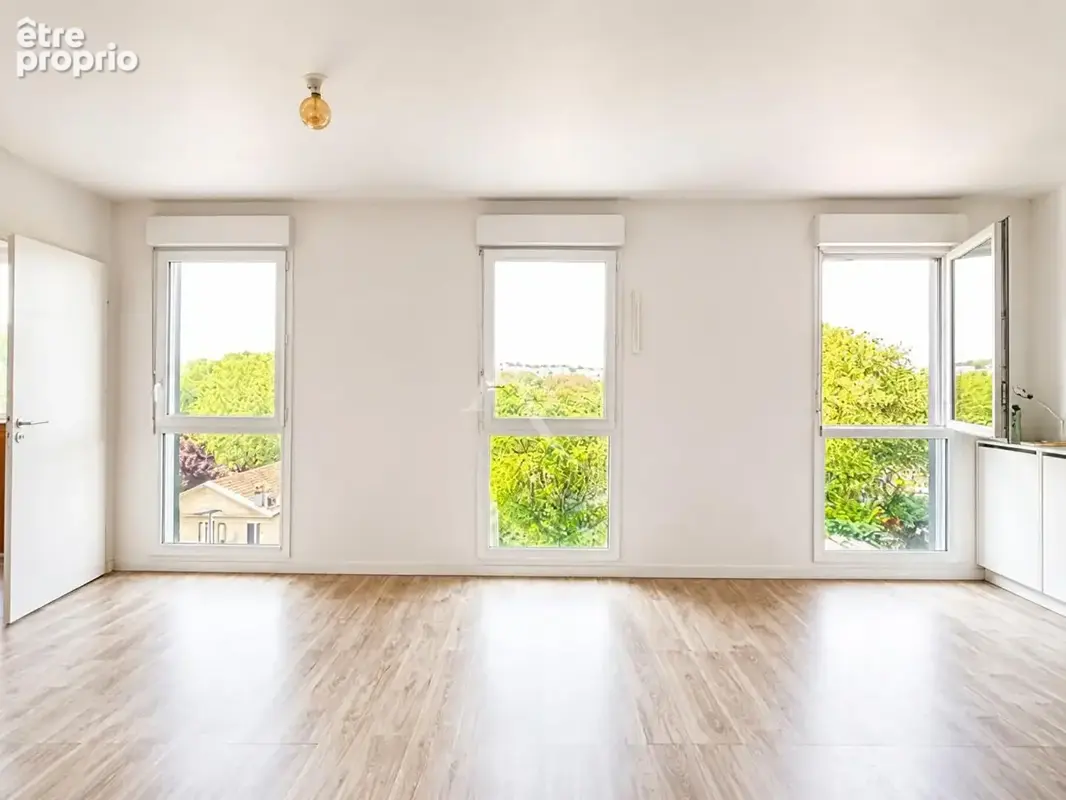 2 pièces lumineux avec balcon - Petit Ivry - photo 2
