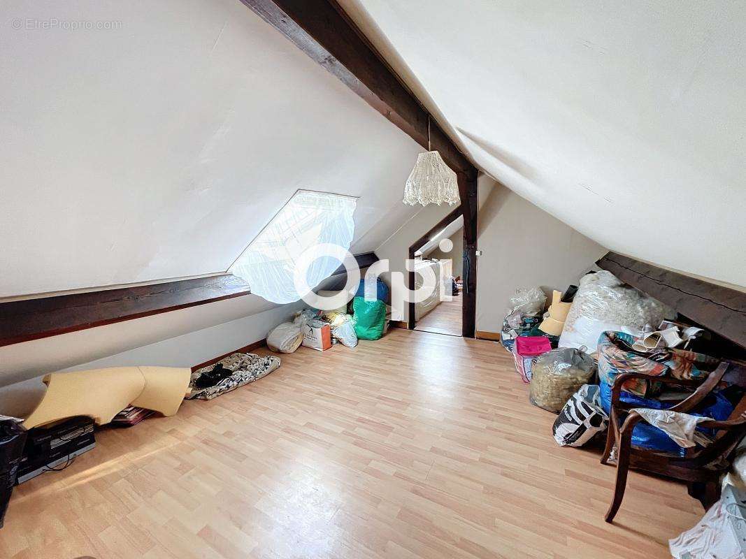 Maison à HARDRICOURT