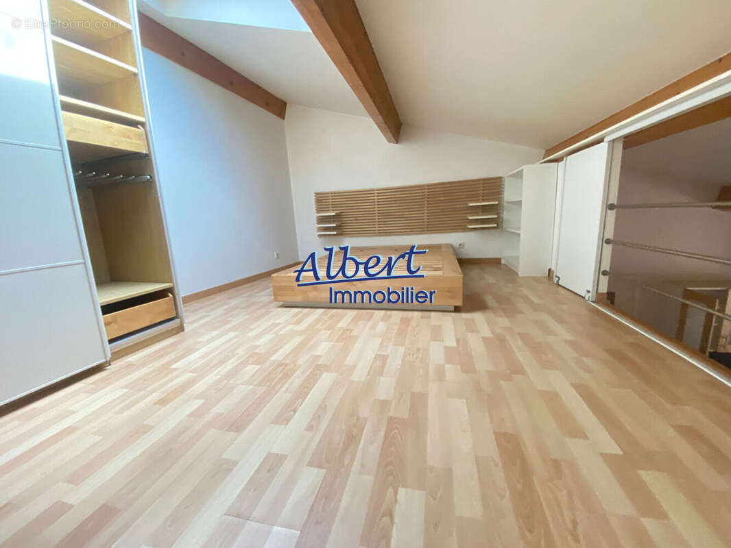 Appartement à OLLIOULES