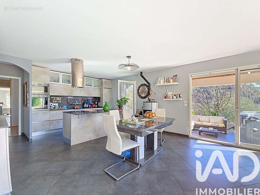 Photo 9 - Maison à COLOMARS