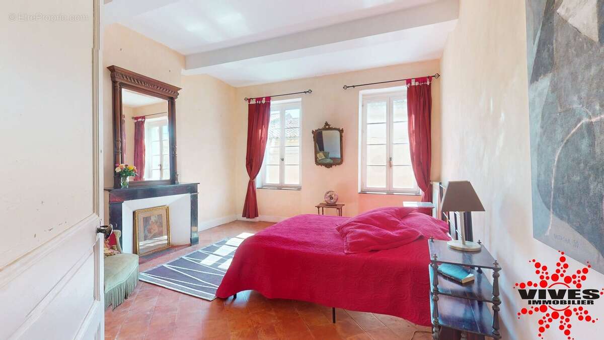 Maison de caractère de 200 m² avec terrasse tropézienne - photo 9