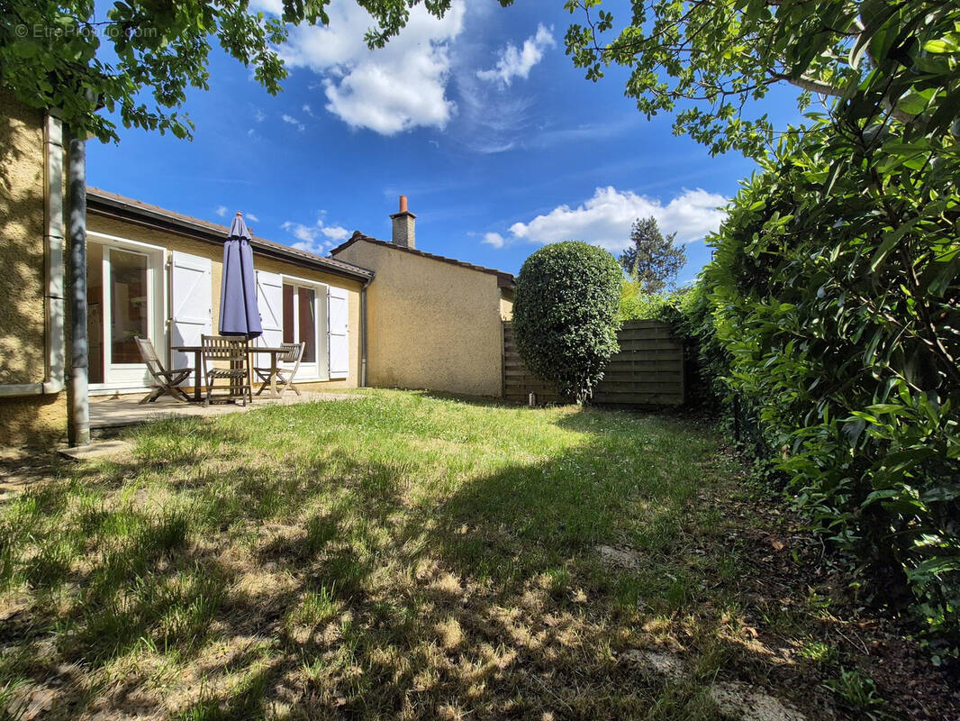Maison à JOUY-EN-JOSAS