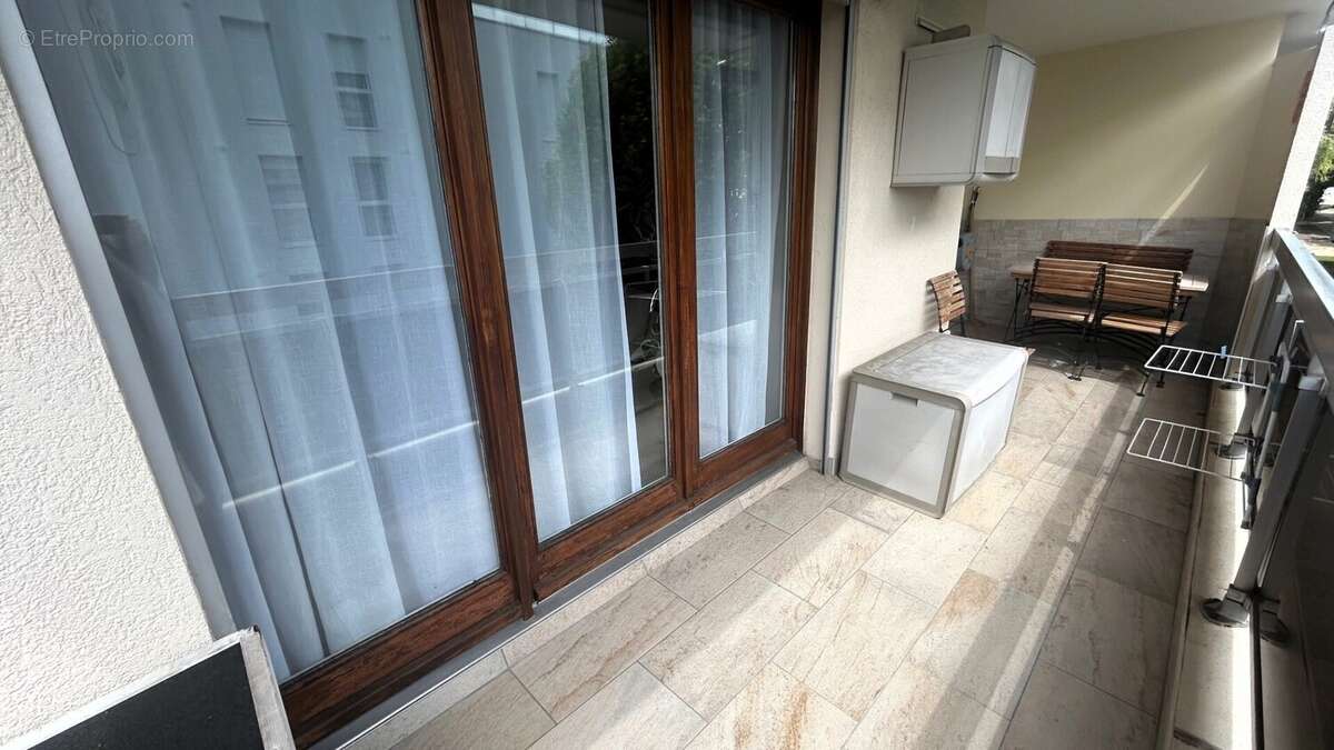 T5 / T6 à vendre à Annemasse-Romagny limite Ville-la-Grand balcon 1 - Appartement à ANNEMASSE