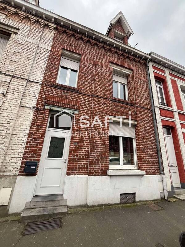Photo 1 - Maison à BETHUNE