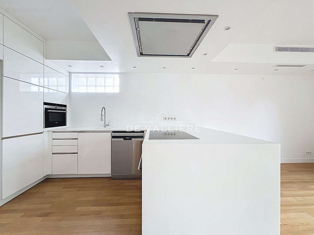 Appartement à RUEIL-MALMAISON