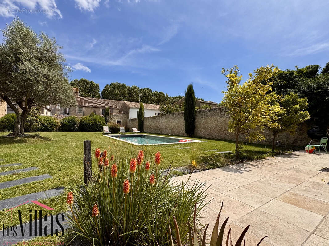 Maison d'exception au coeur d'un village proche de Beziers - photo 2