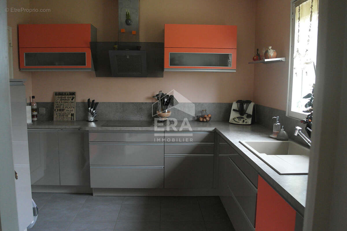 Maison à ANIZY-LE-CHATEAU