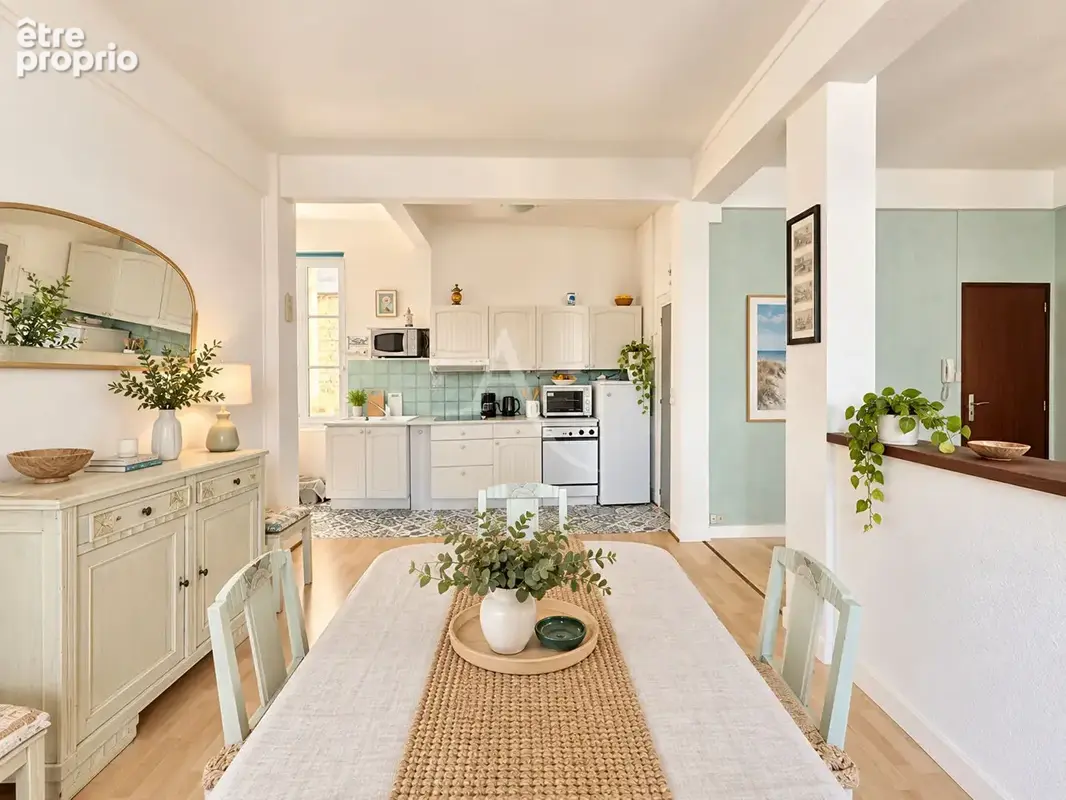 Les sables d'olonne  à 30 mètres du remblai  un pied-à-terre d'exception - photo 4