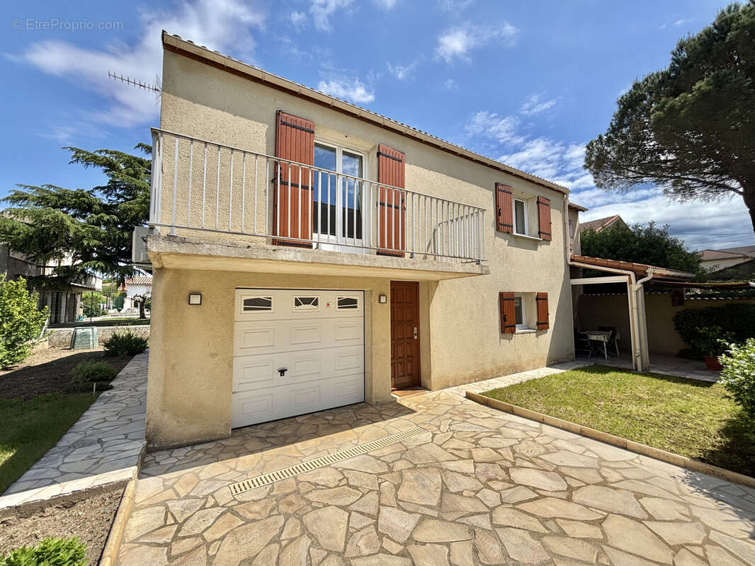 Maison à BOURG-LES-VALENCE