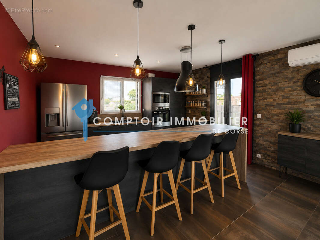 Villa T5 Secteur Ghisonaccia Centre - photo 5