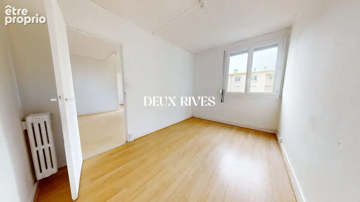 Appartement 3 pièces 50 m² à vendre à Nantes (44300) - photo 2