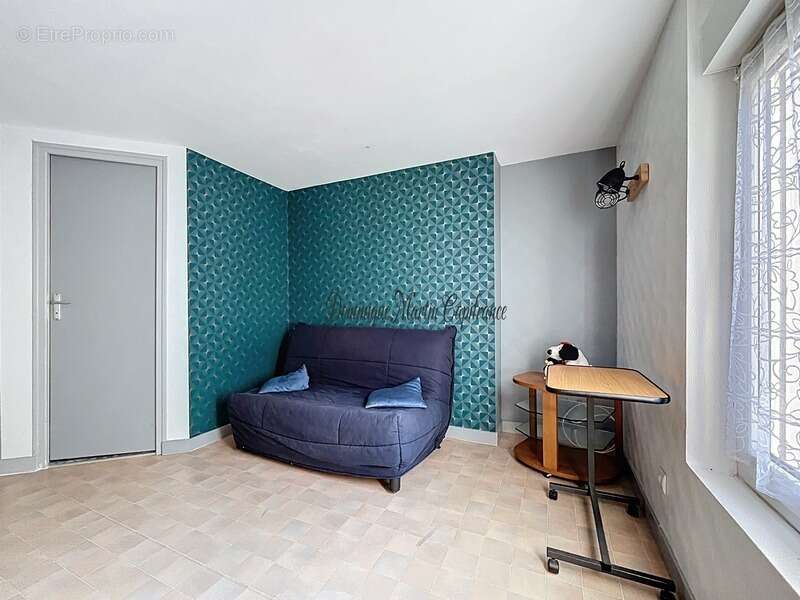 Appartement à LA CHARTRE-SUR-LE-LOIR