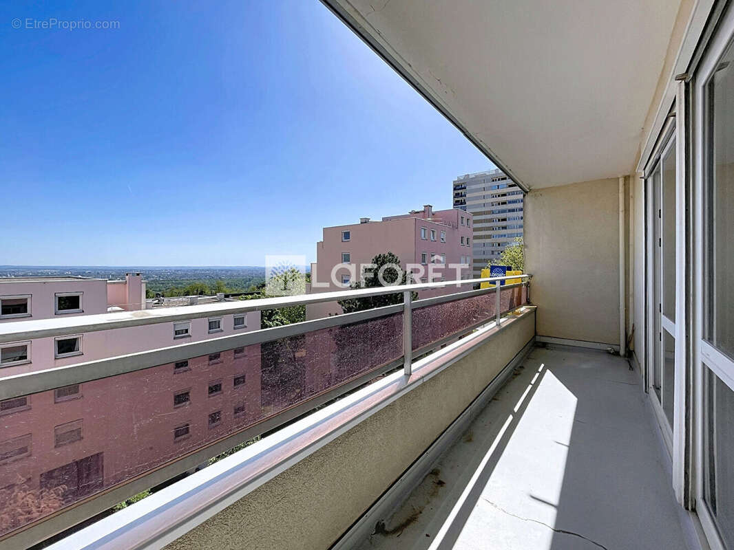 Appartement à RILLIEUX-LA-PAPE