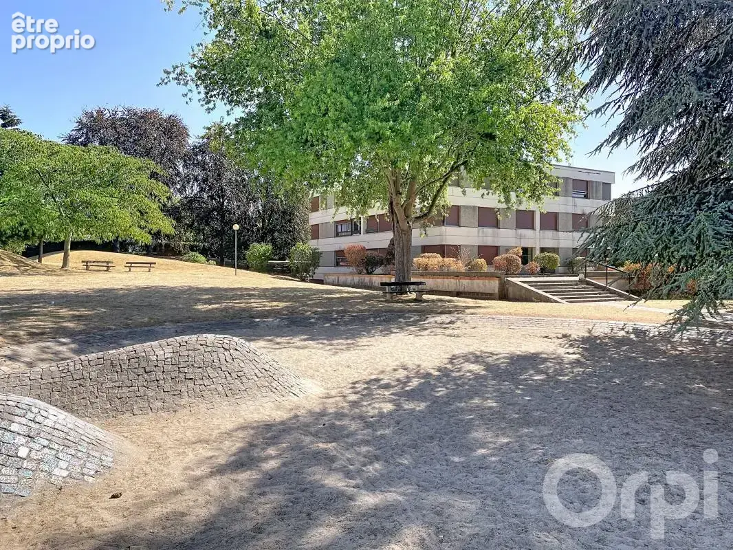 Appartement à LONGJUMEAU