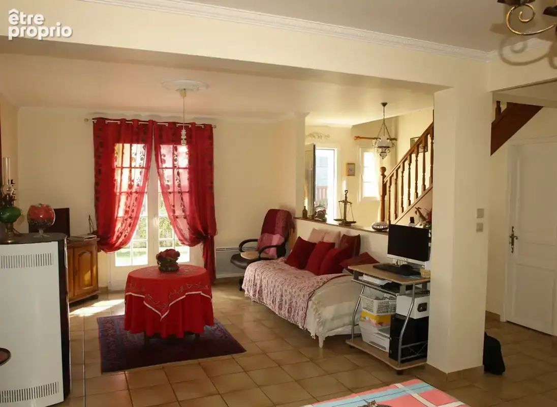 Maison à vendre à Beauvais – Pavillon 115 m², 3 chambres, jardin - photo 2