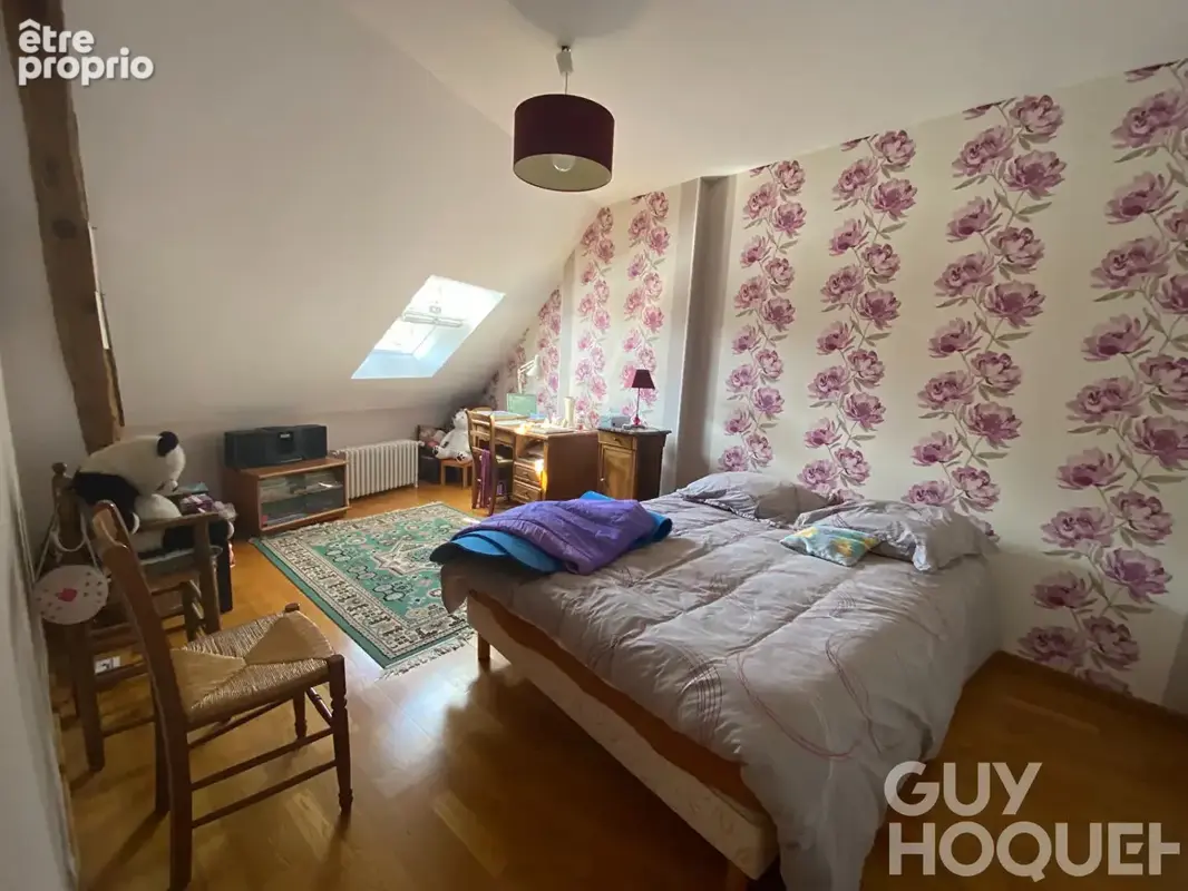 Châteaudun centre-ville Maison de ville avec 4 chambres, 42 m² de séjour - photo 9