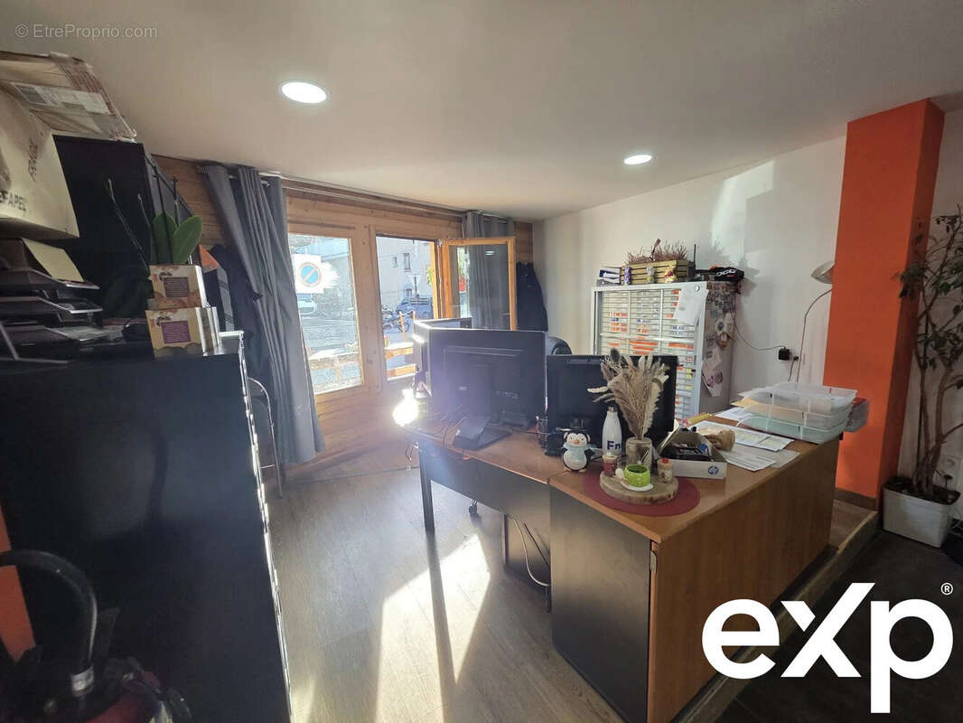 Commerce à BRIANCON