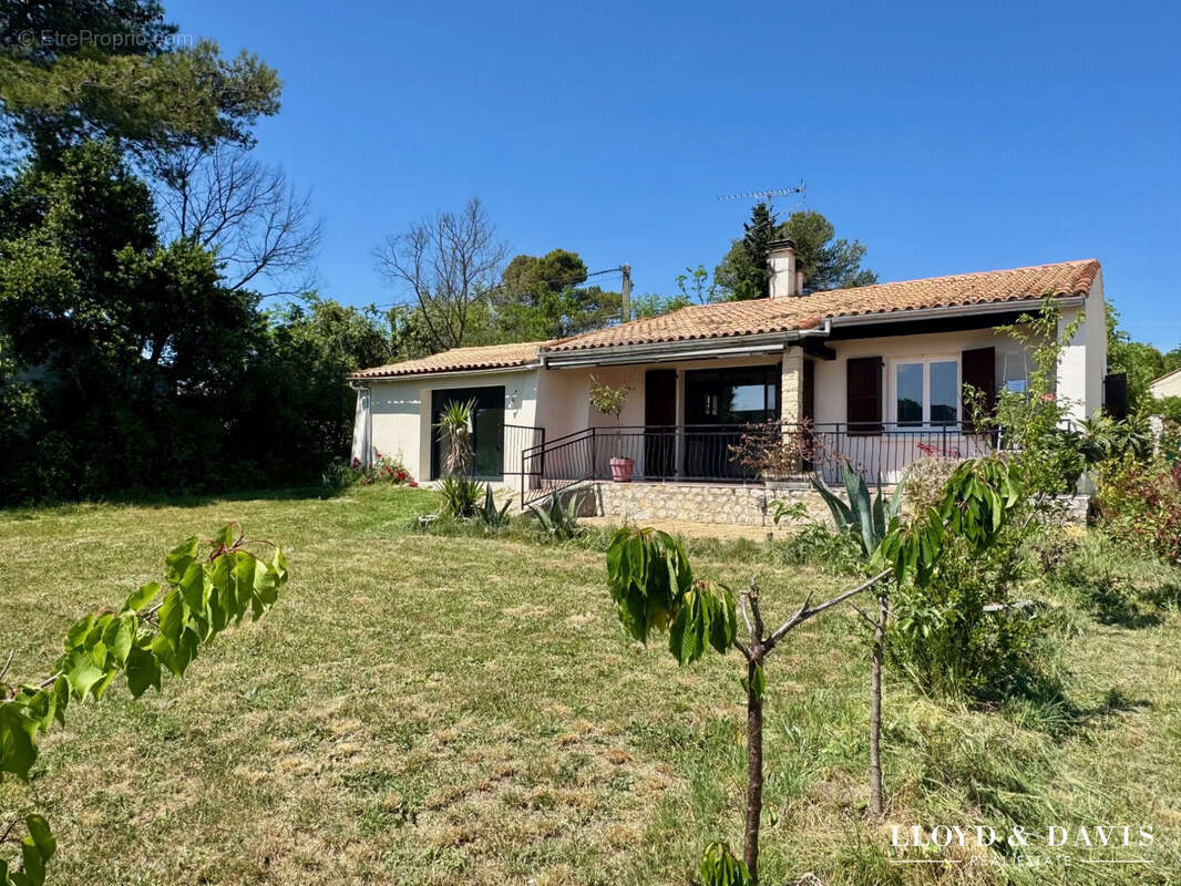 Maison à GARRIGUES-SAINTE-EULALIE