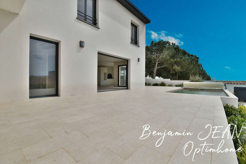 Maison à SERIGNAN