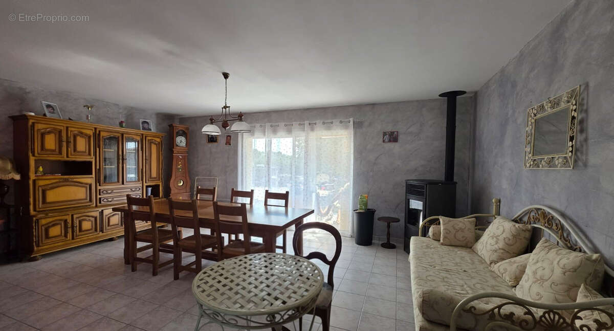 Maison  4 pièce(s) 110 m2 - photo 2