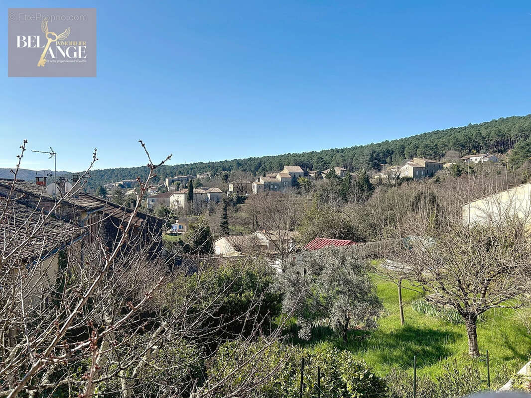 Maison à SAINT-PAUL-LE-JEUNE