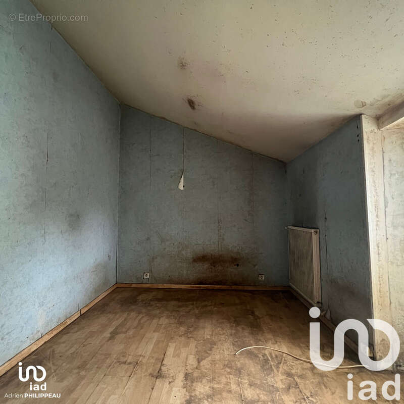 Photo 7 - Maison à LA CHAIZE-LE-VICOMTE