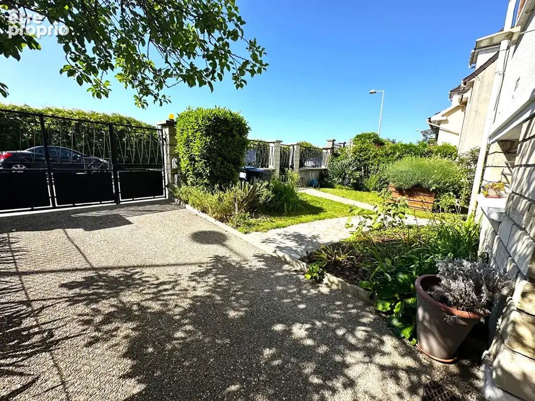 Maison Nanterre 7 pièces 132 m2 - photo 2