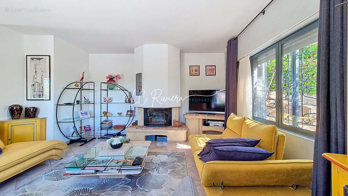 Maison à SAINT-RAPHAEL