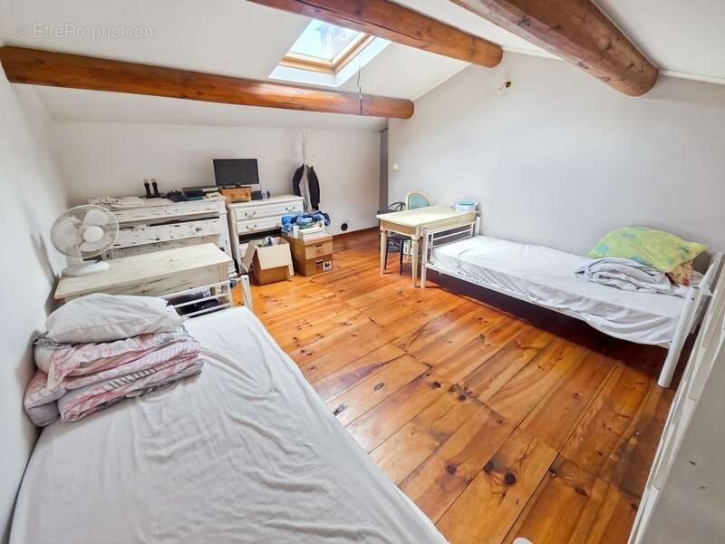 Maison à LAVAL-PRADEL