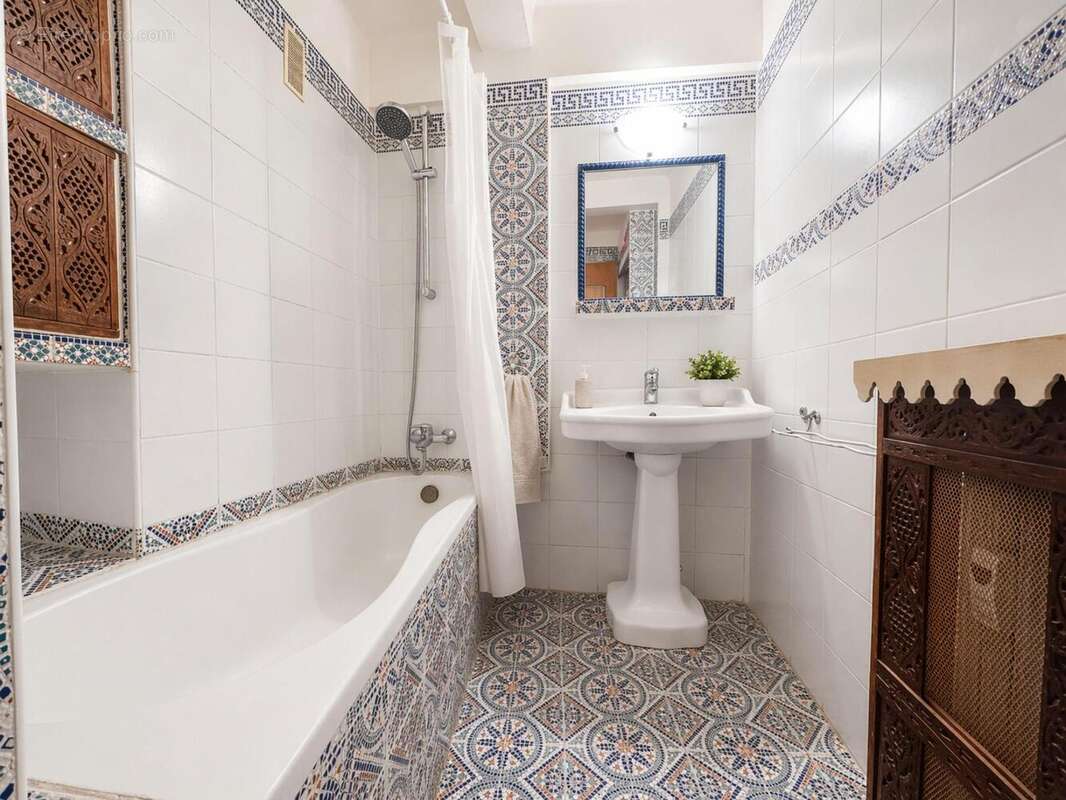   - Appartement à NICE